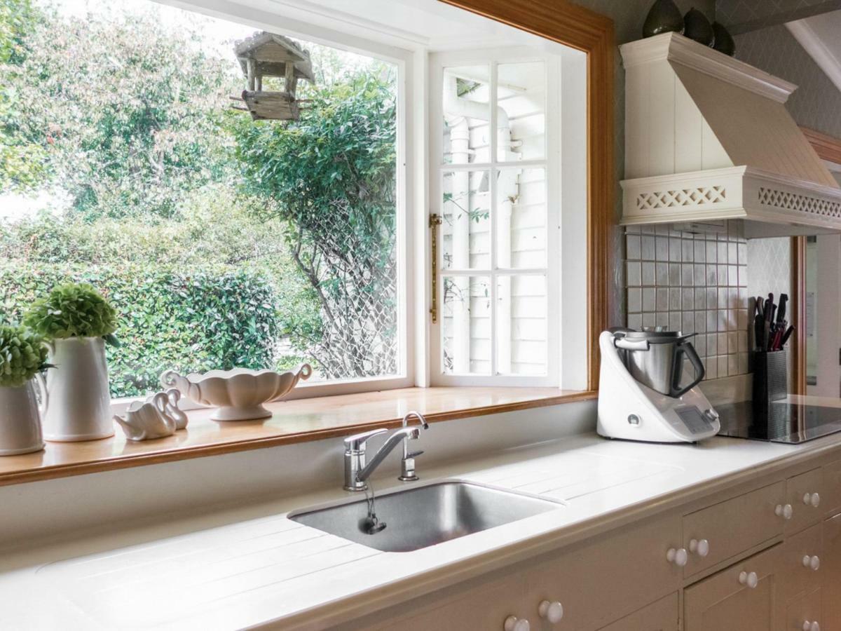 Goodin Country Garden Guest House Okato Exterior foto